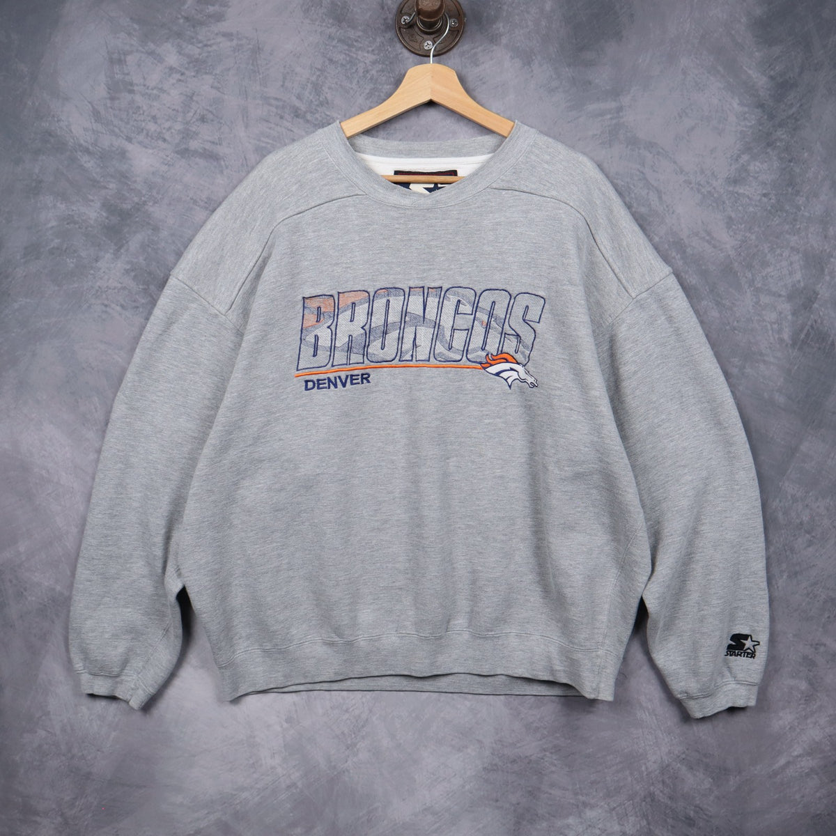 00s Grey Denver Broncos Starter Crewneck Sweatshirt 6443