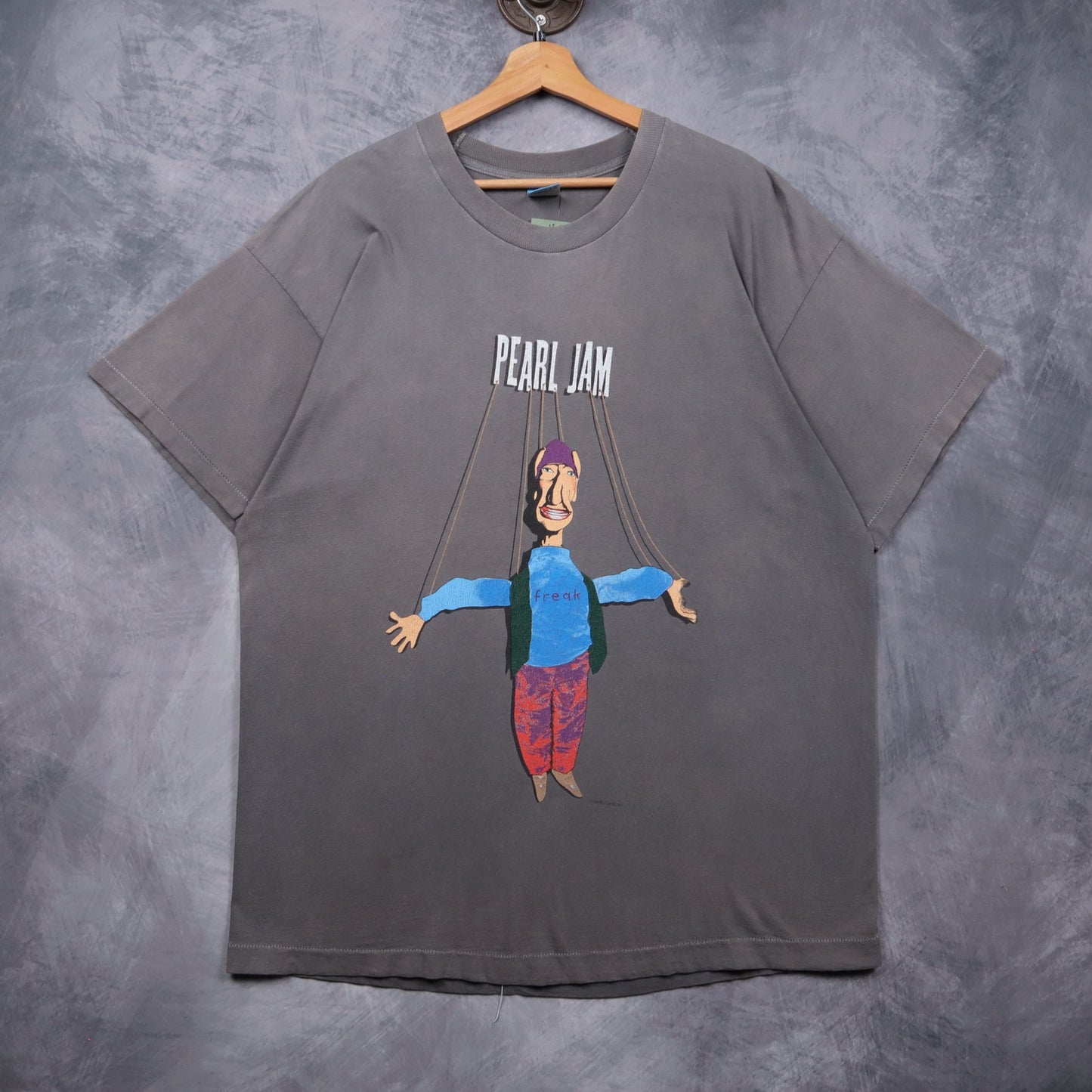 90s Faded Grey Pearl Jam Freak Puppet Tour Shirt 5584