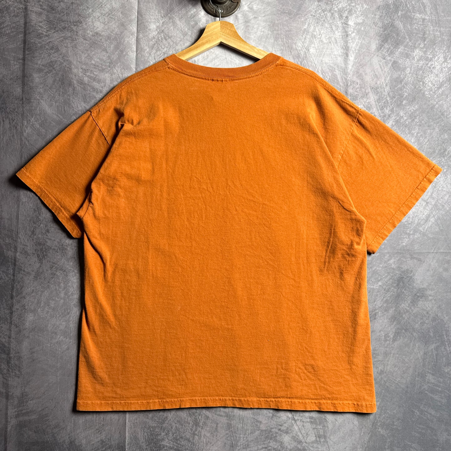 00s Orange Texas Longhorns In-Vince-Able Shirt 4561