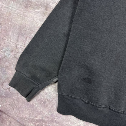 90s Faded Black New York Knicks National Basketball Association Embroidered Crewneck Sweatshirt XL 3000