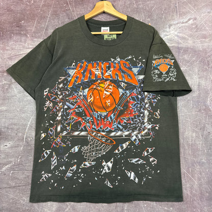 90s Faded Black New York Knicks Shattered Backboard Graphic Shirt L 3001