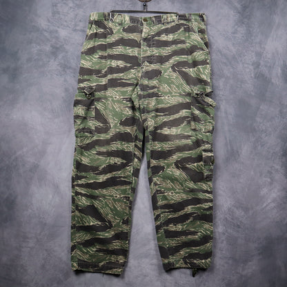 90s Tiger Stripe Camo Military Cargo Pants 5240