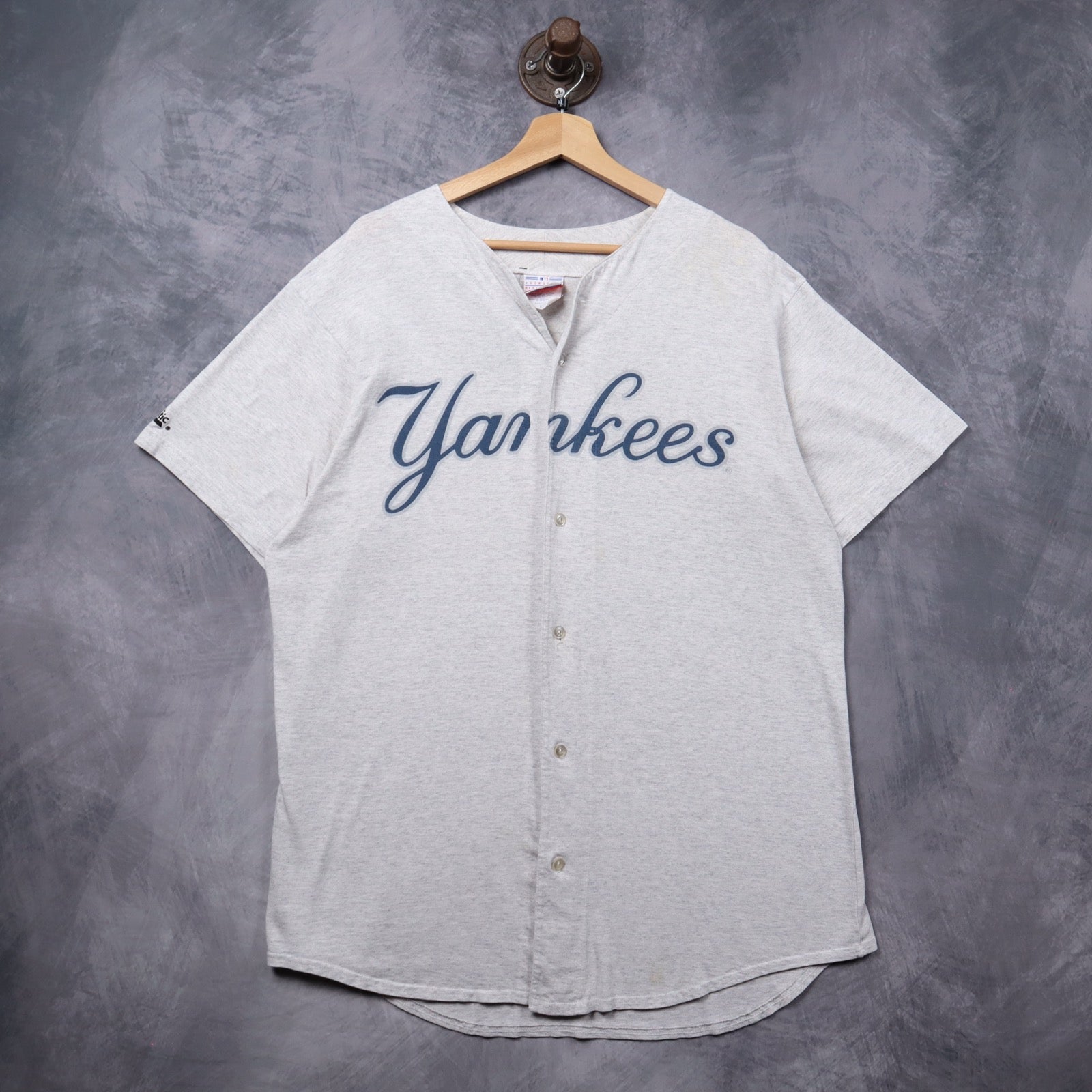 90s Heather Grey New York Yankees Majestic Button Up Jersey 5352