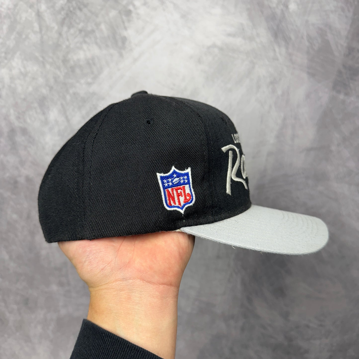 90s Black Los Angeles Raiders Single Line Script Hat 4302