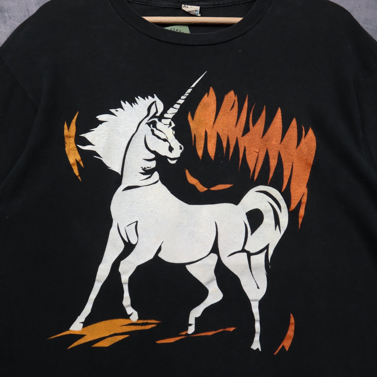 90s Black Hegewisch Records Unicorn Shirt 5364