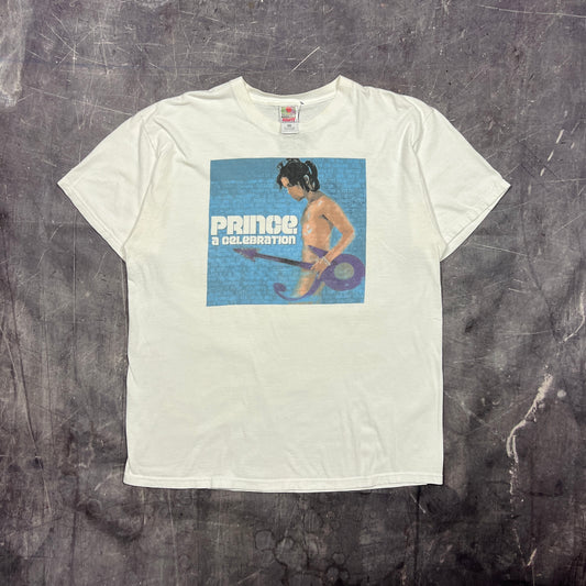 2001 White Prince "A Celebration" Tour Graphic Shirt XL AQ09