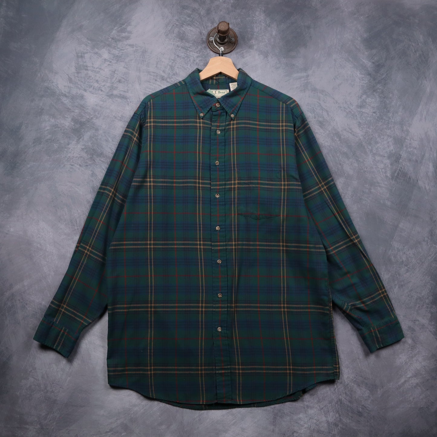 90s Green L.L. Bean Plaid Long Sleeve Button Up Shirt 5556