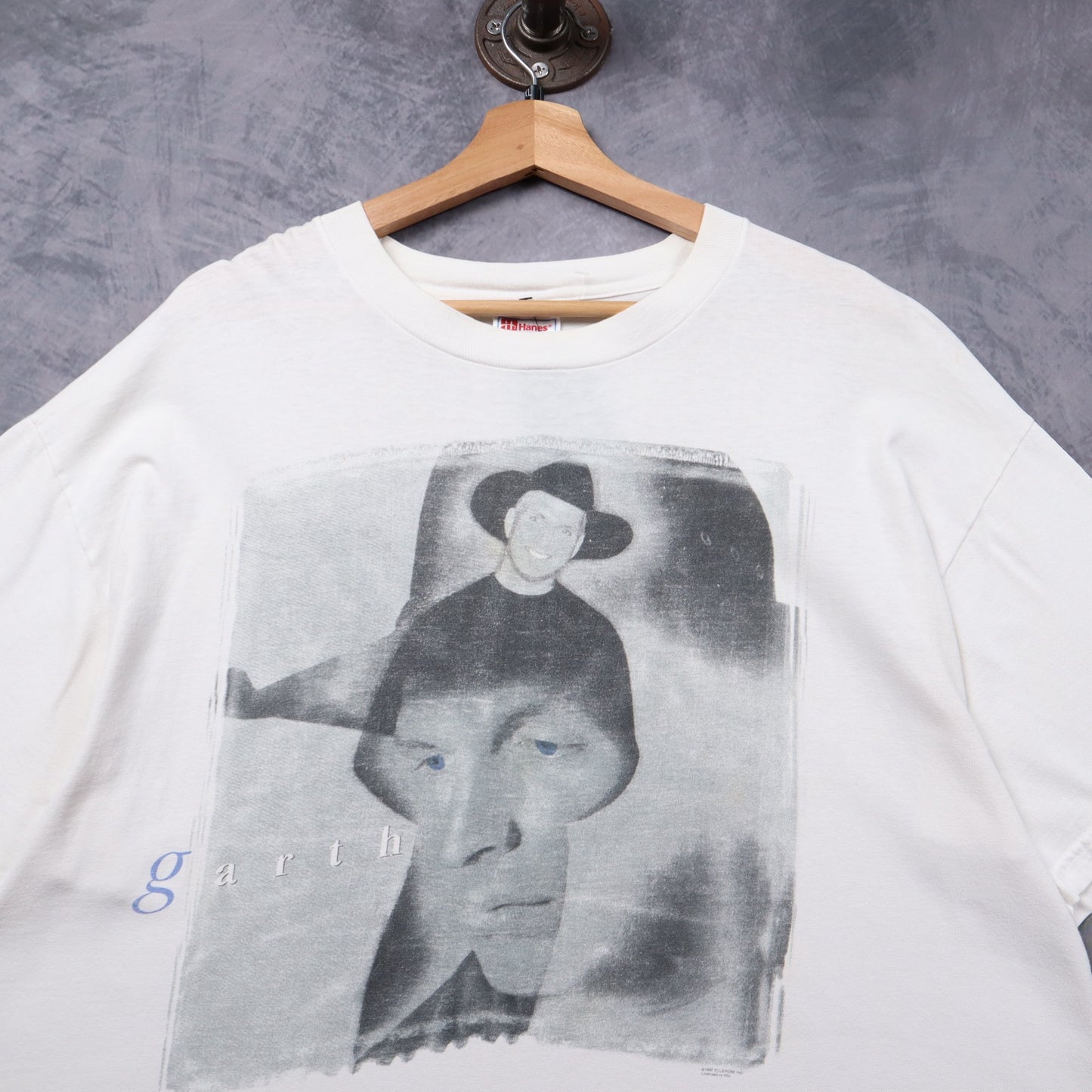 1997 White Garth Brooks Shirt 5341