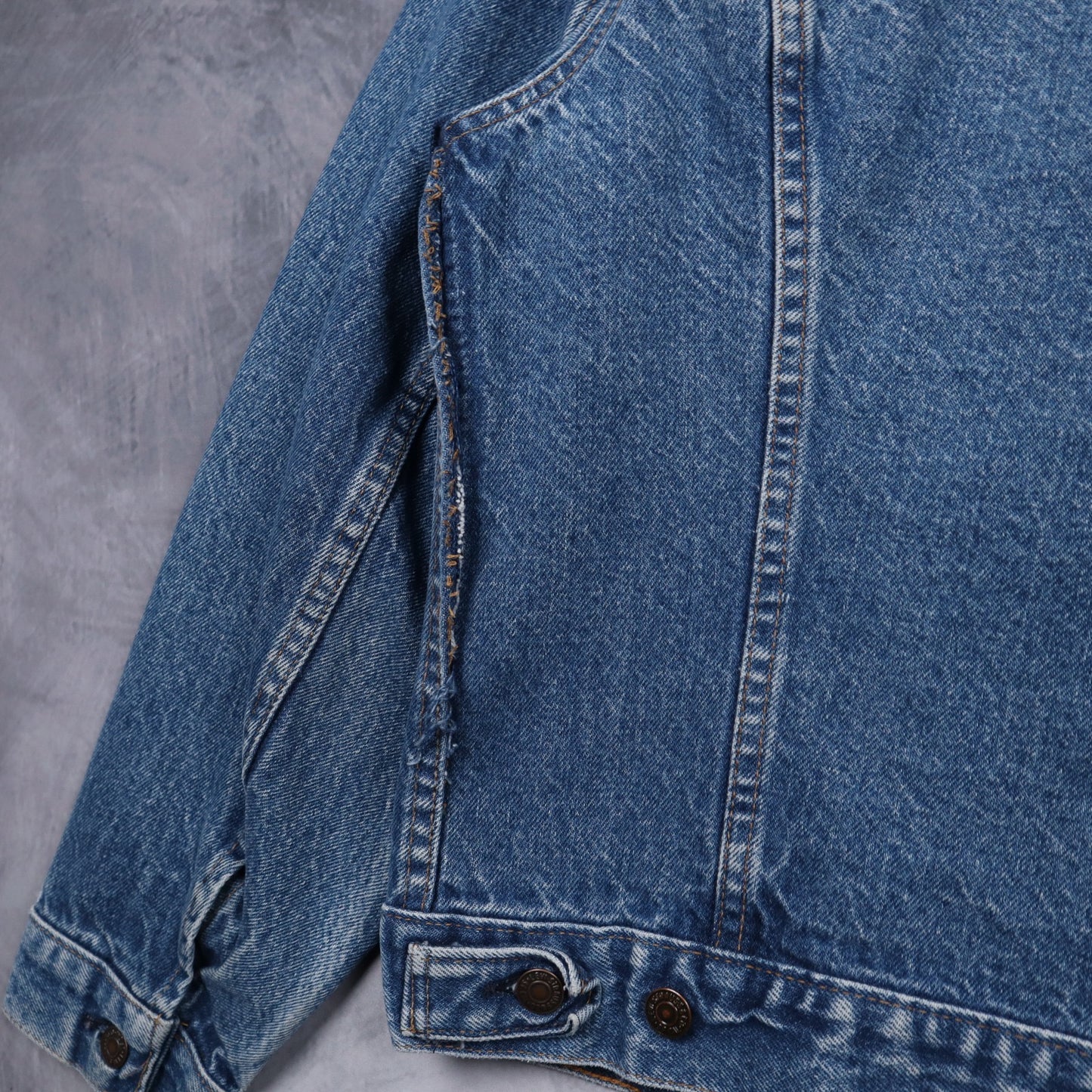 70s Medium Wash Levi's Denim Trucker Jacket 5091