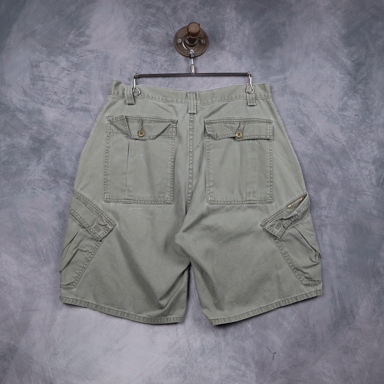 90s Sage Green Levi's Silvertab Cargo Shorts 5184
