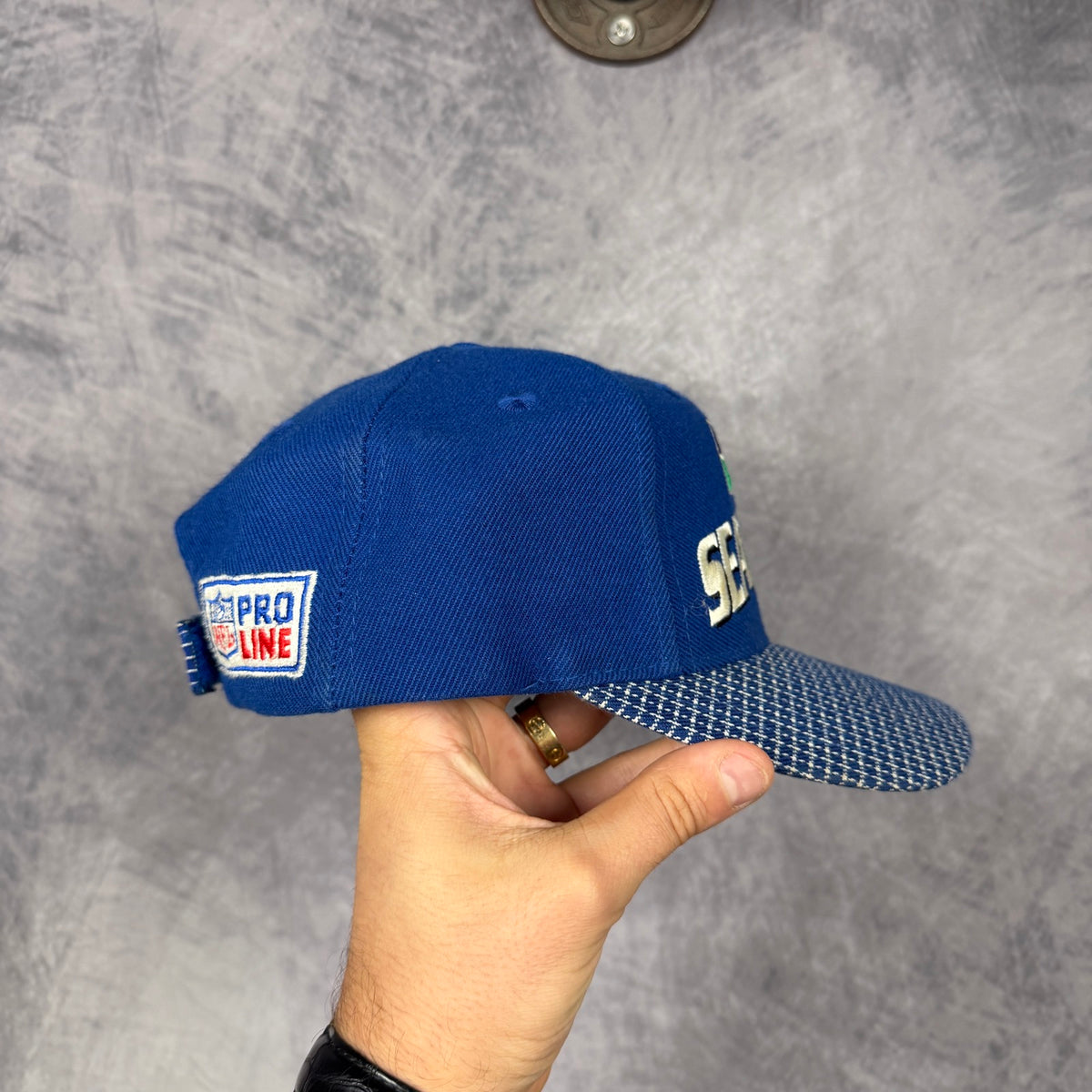 90s Blue Seattle Seahawks Logo Athletic NFL Pro Line Snapback Hat 6845