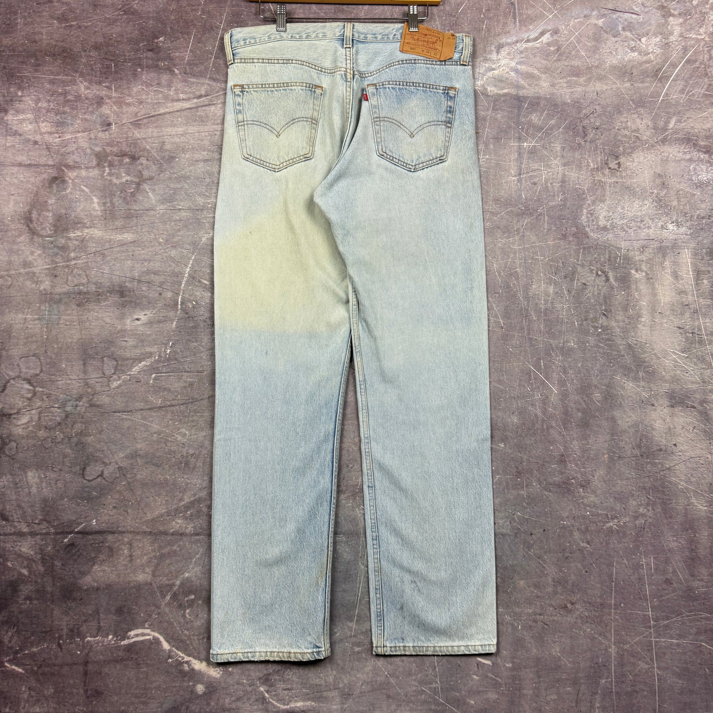 90s Light Wash Levi's 501 Denim Jeans 35x32 0695