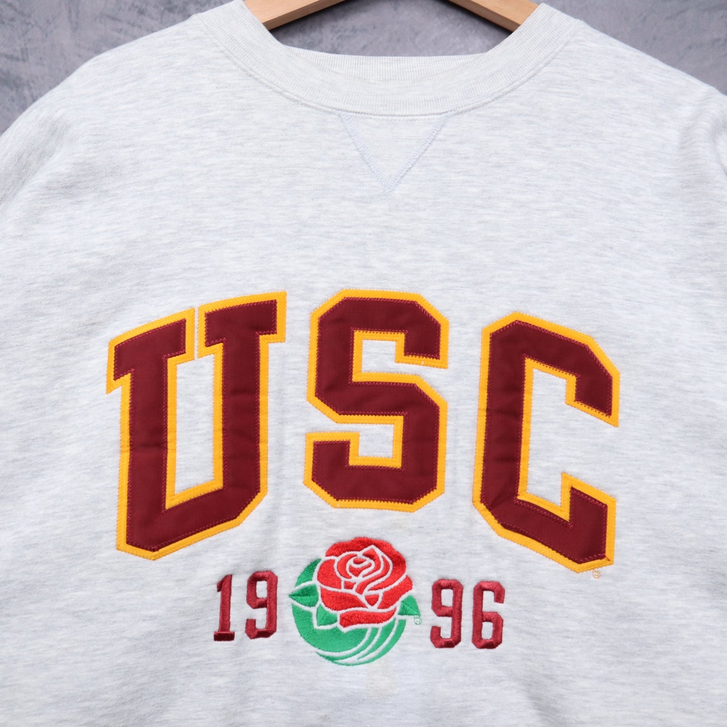 1996 Grey USC Rose Bowl Embroidered Crewneck Sweatshirt 5543