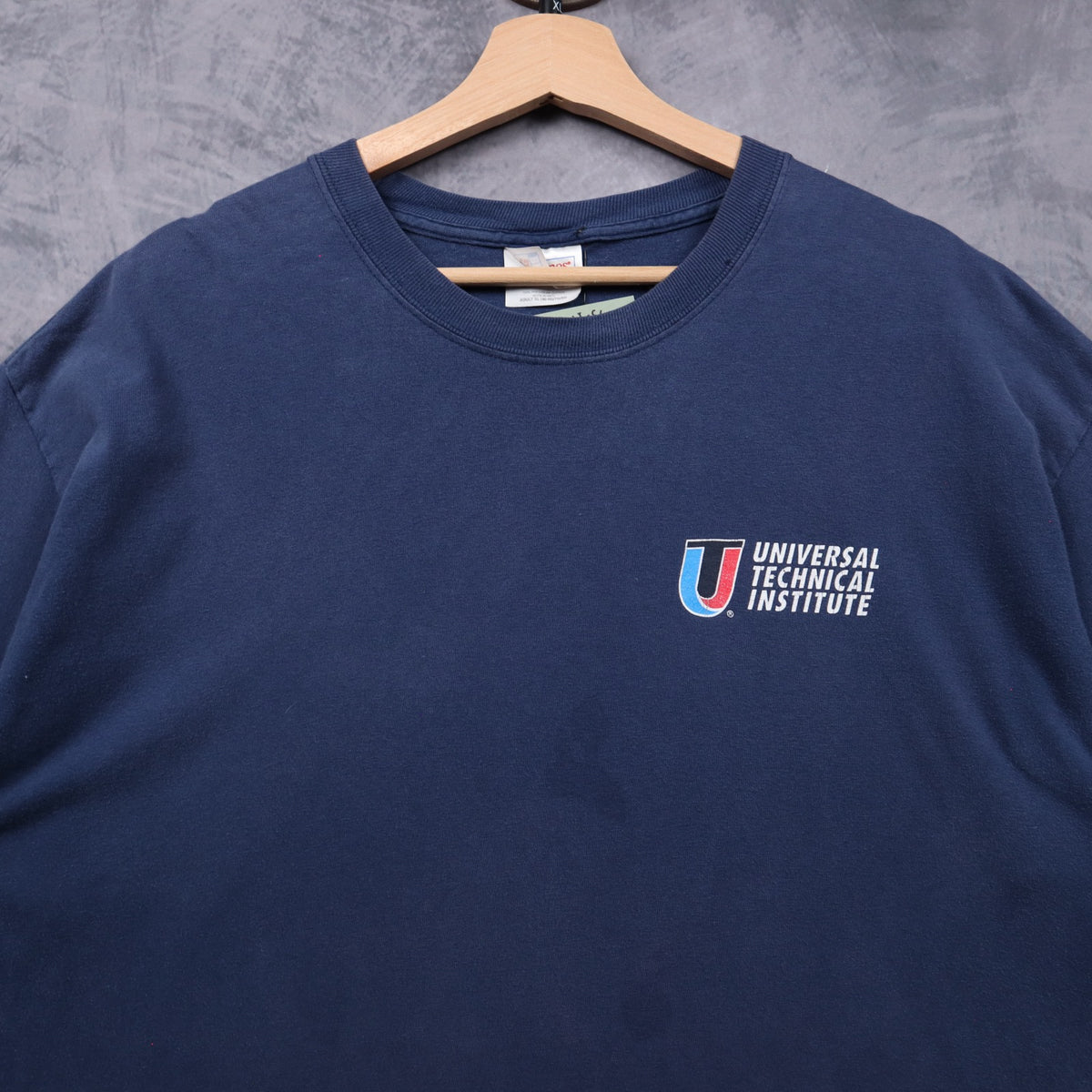 Early 00s Navy Blue Universal Technical Institute BMW Step Shirt 7273