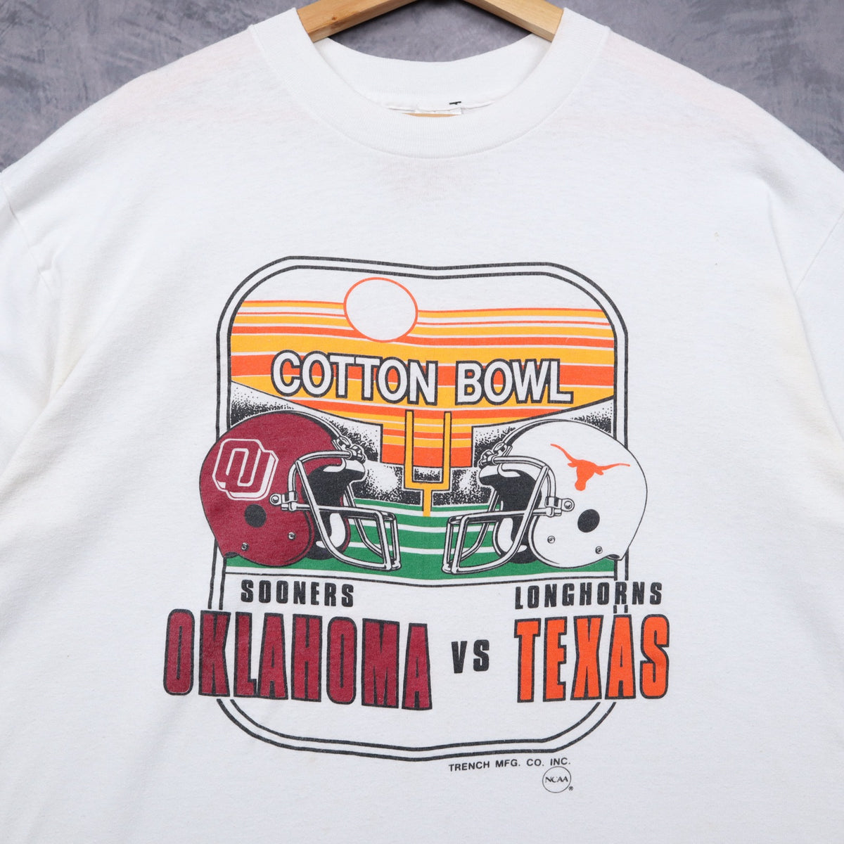 90s White Cotton Bowl Oklahoma vs Texas Shirt 5762