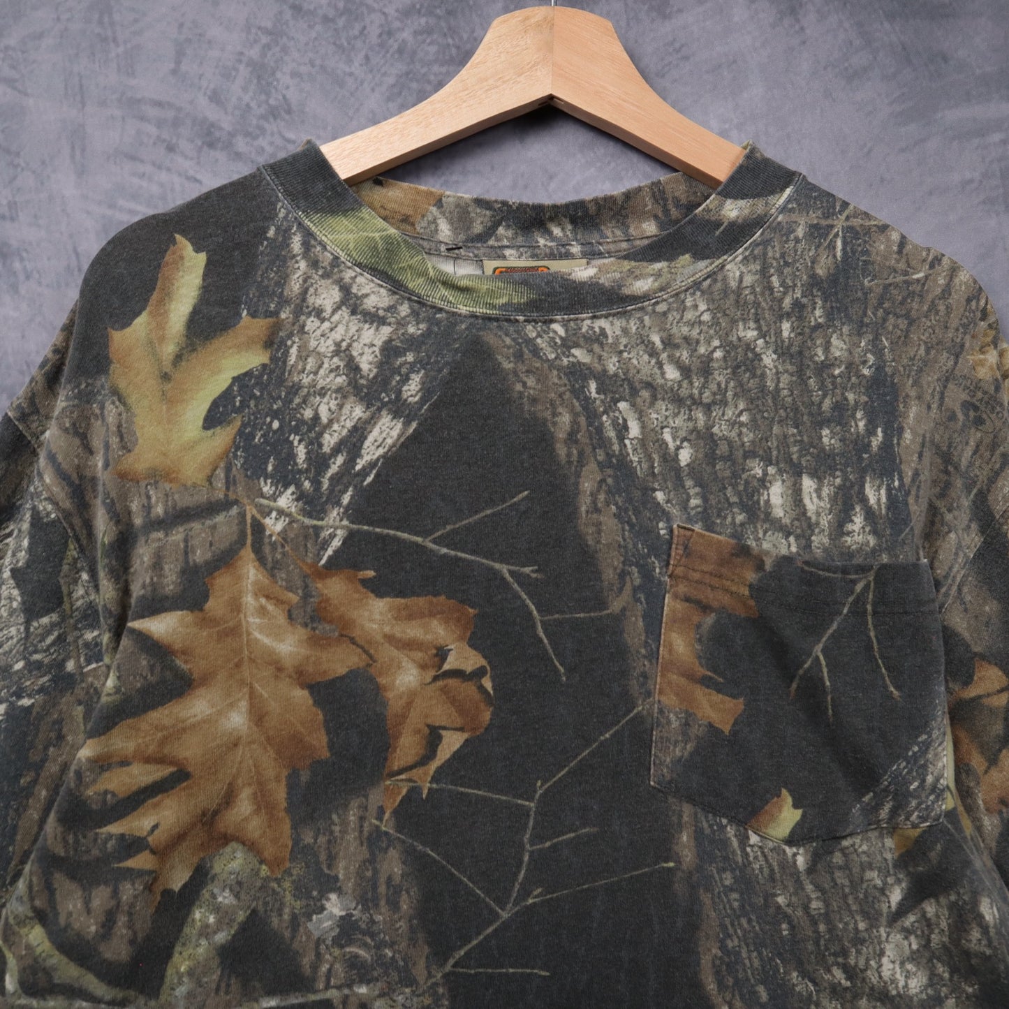 90s Mossy Oak Field Staff Realtree Camo Pocket Long Sleeve Shirt 5414