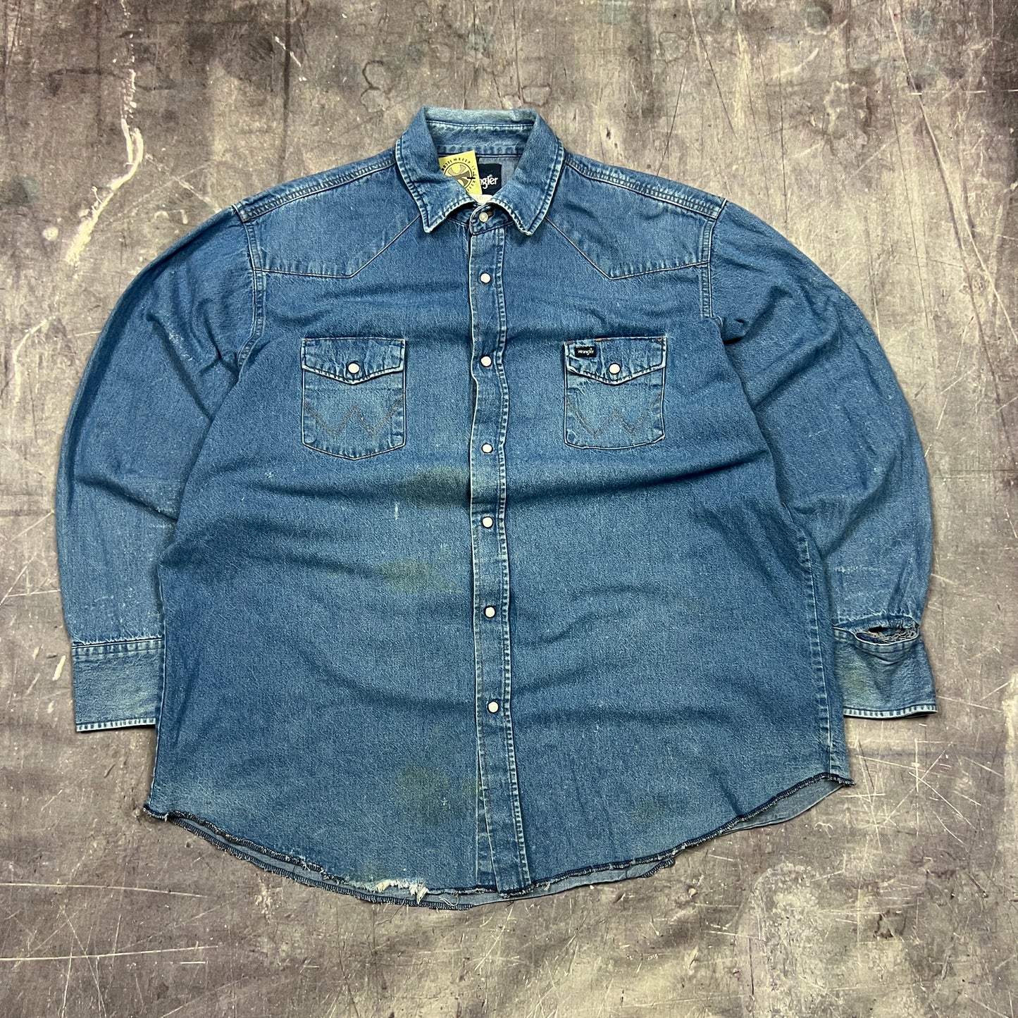 90s Light Wash Wrangler Pearl Snap Denim Shirt XXL AM46