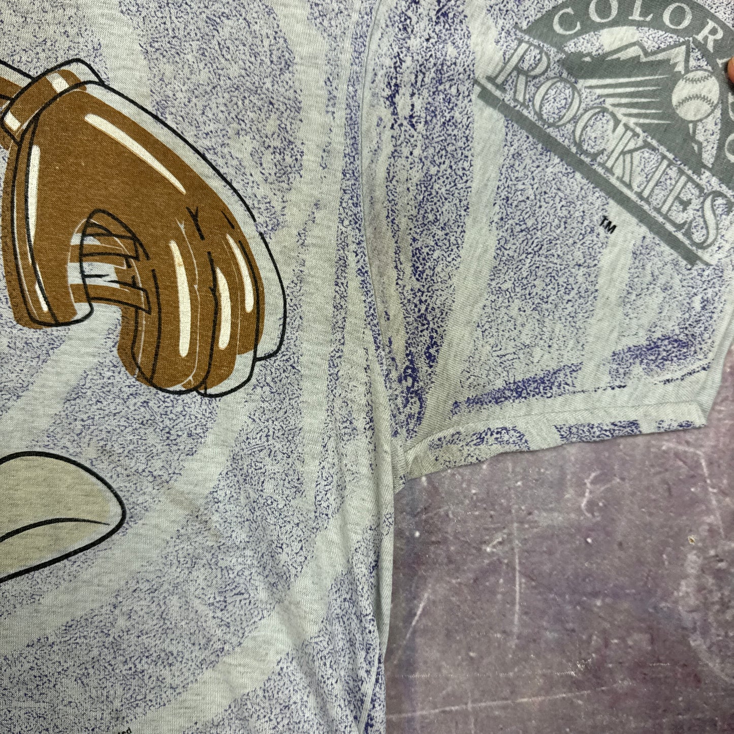 90s Colorado Rockies Looney Tunes Shirt 3315