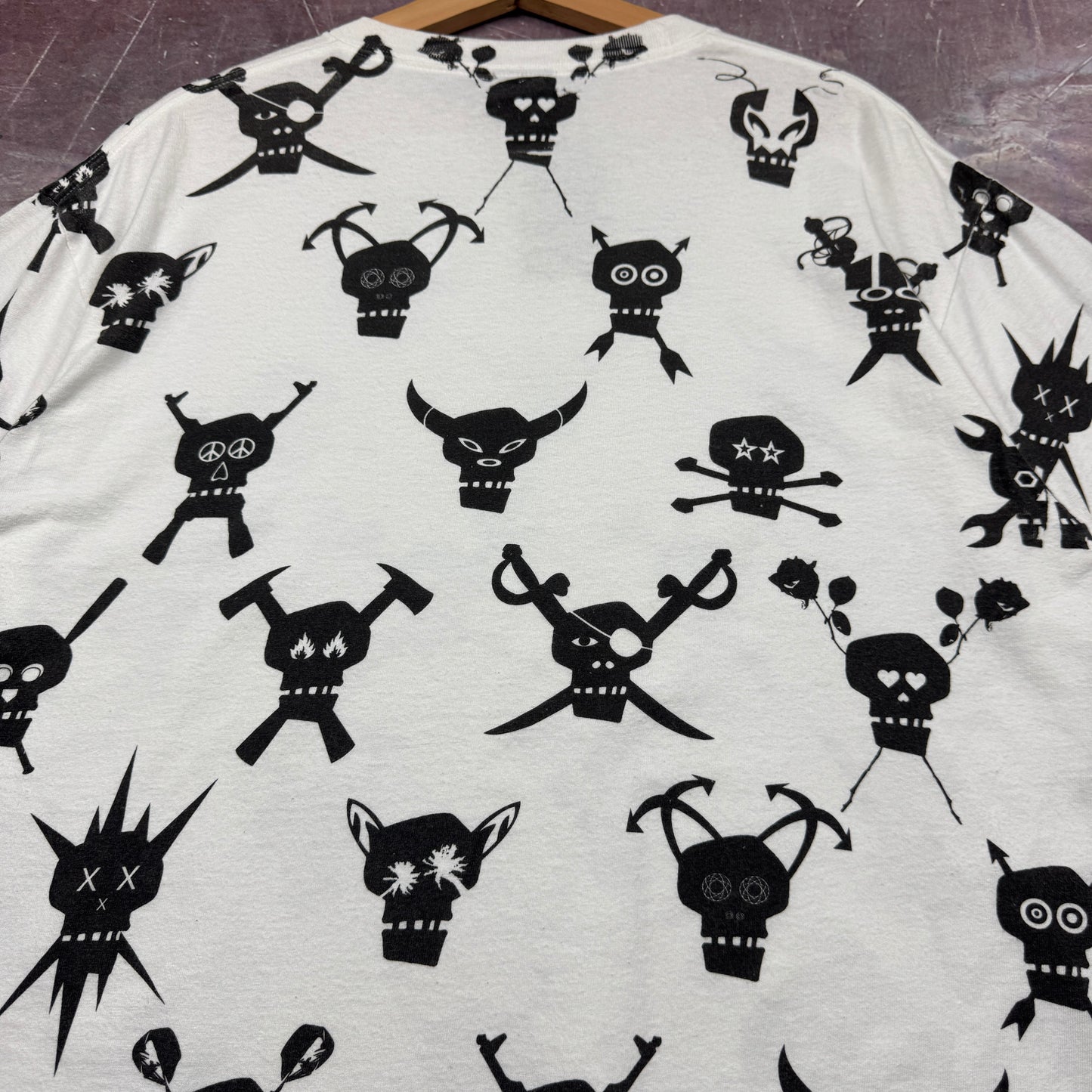 Early 00s White Stussy Futura AOP Shirt 3667