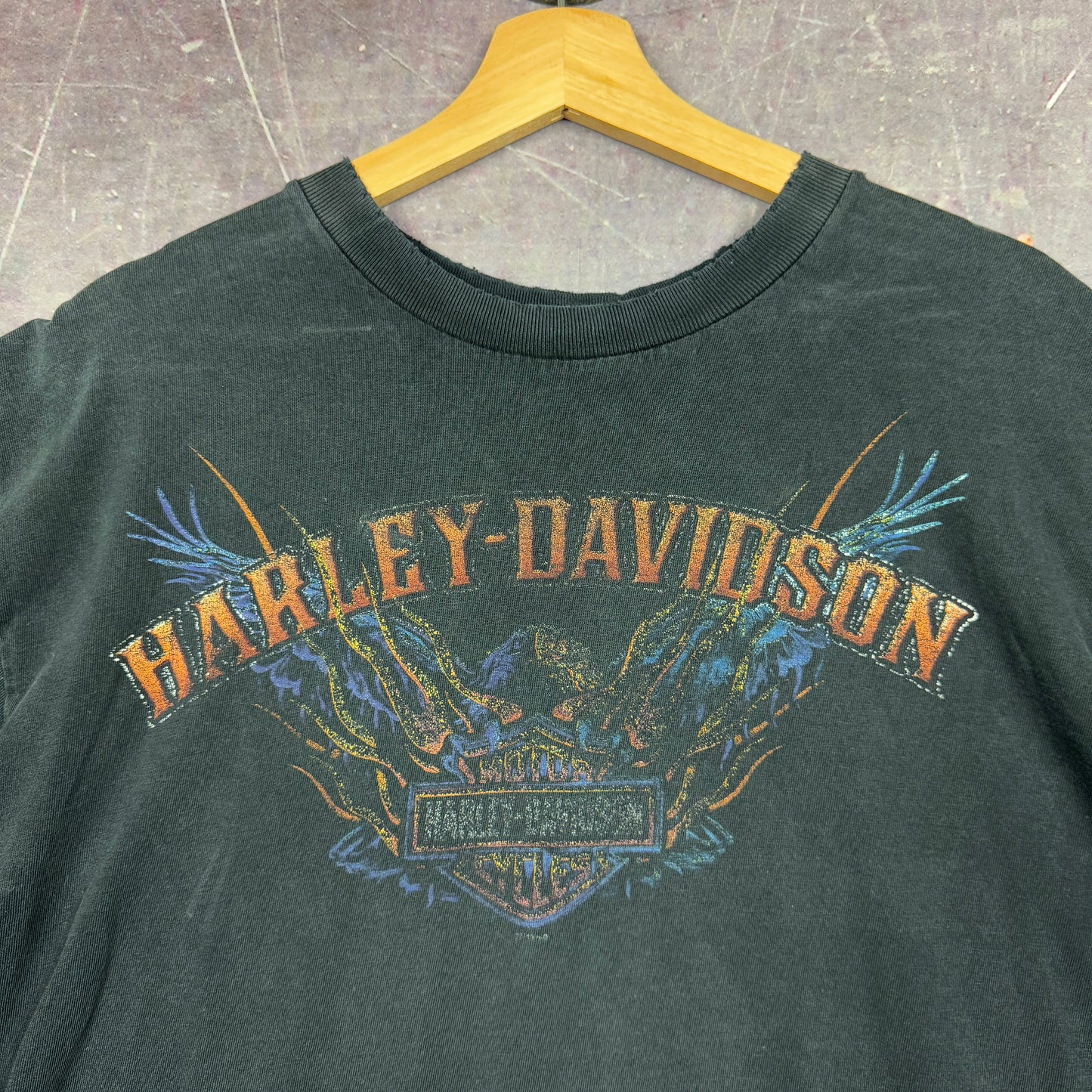 Early 00s Faded Black Thrashed Flaming Eagle San Antonio Harley Davidson Graphic Shirt XL 1163