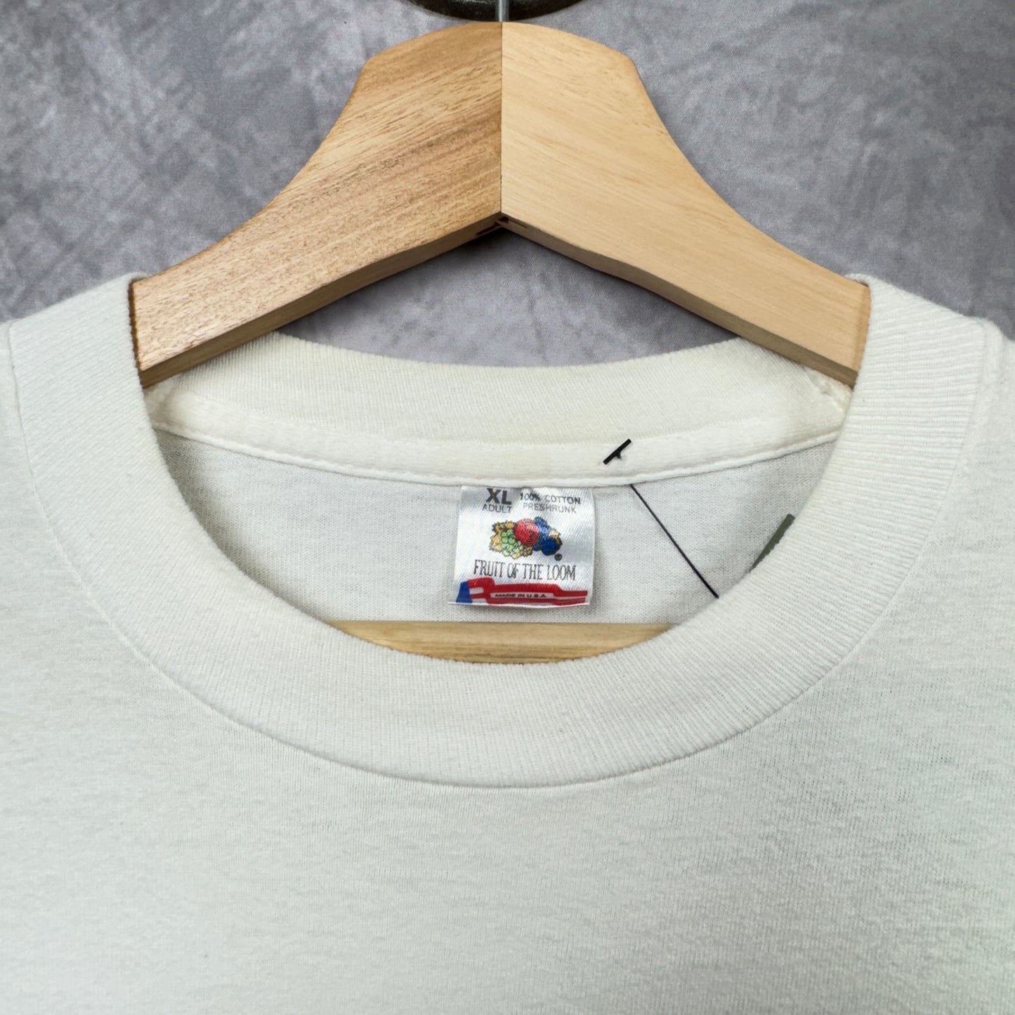 90s White Jaguar Shirt 3913