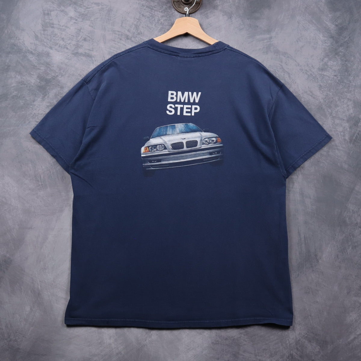 Early 00s Navy Blue Universal Technical Institute BMW Step Shirt 7273