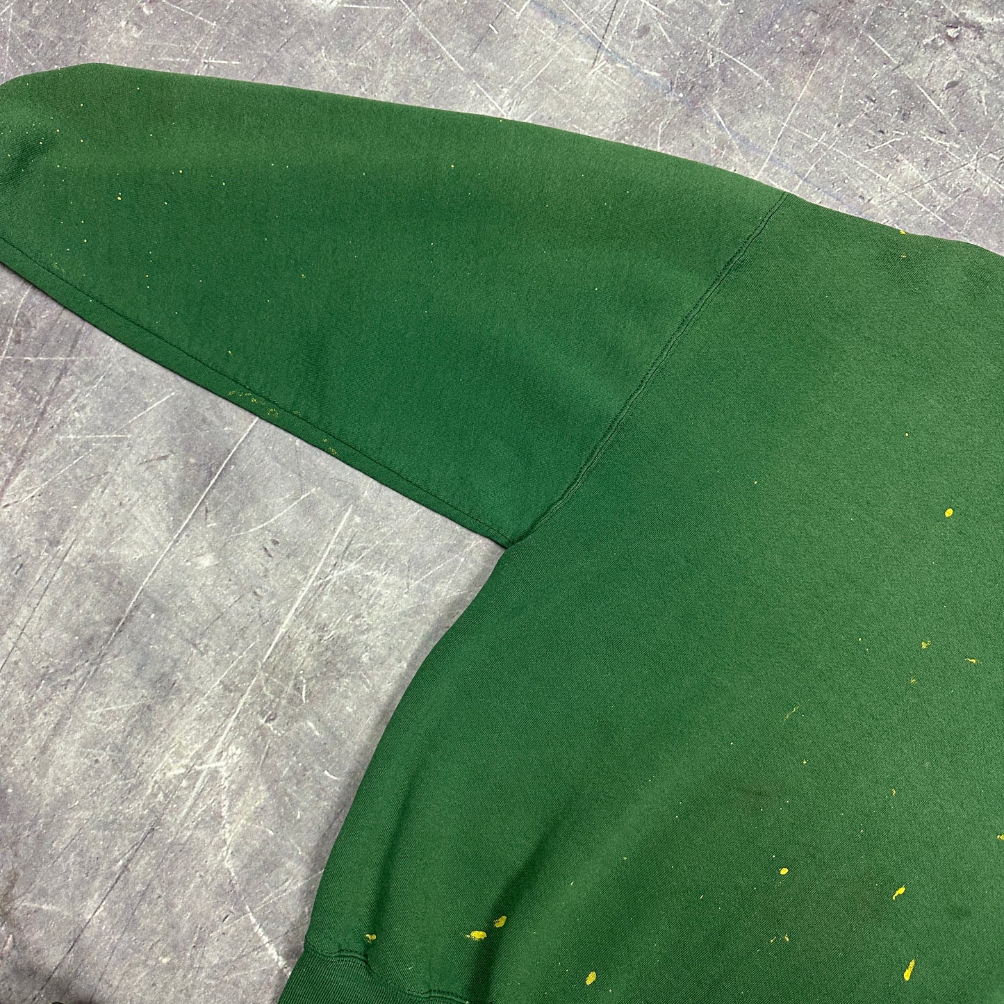 90s Forest Green Russell Athletic Blank Essential Painter Crewneck Sweasthirt Boxy L AH44