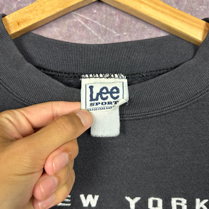 90s Faded Black New York Knicks National Basketball Association Embroidered Crewneck Sweatshirt XL 3000