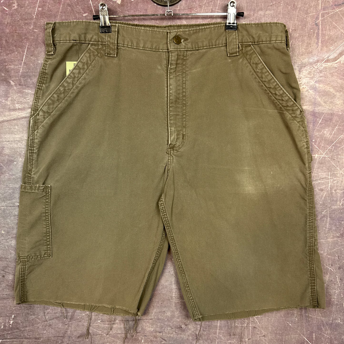 00s Green Carhartt Shorts 36x11 3524
