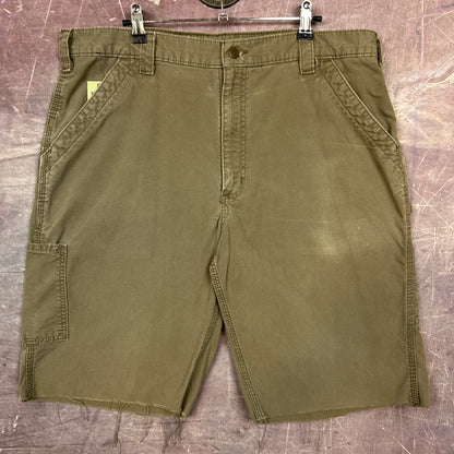 00s Green Carhartt Shorts 36x11 3524