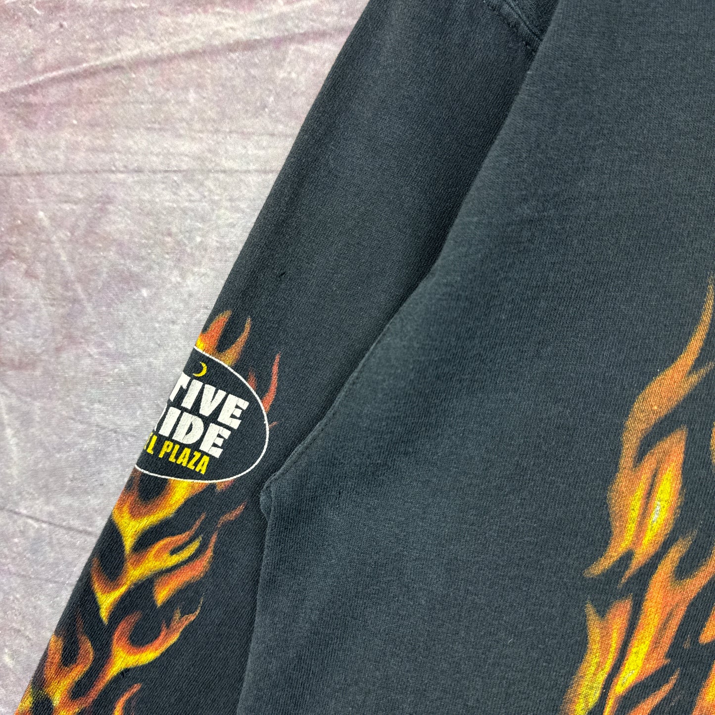 00s Black Cyberspokes Biker Flame Sleeve Shirt 3054