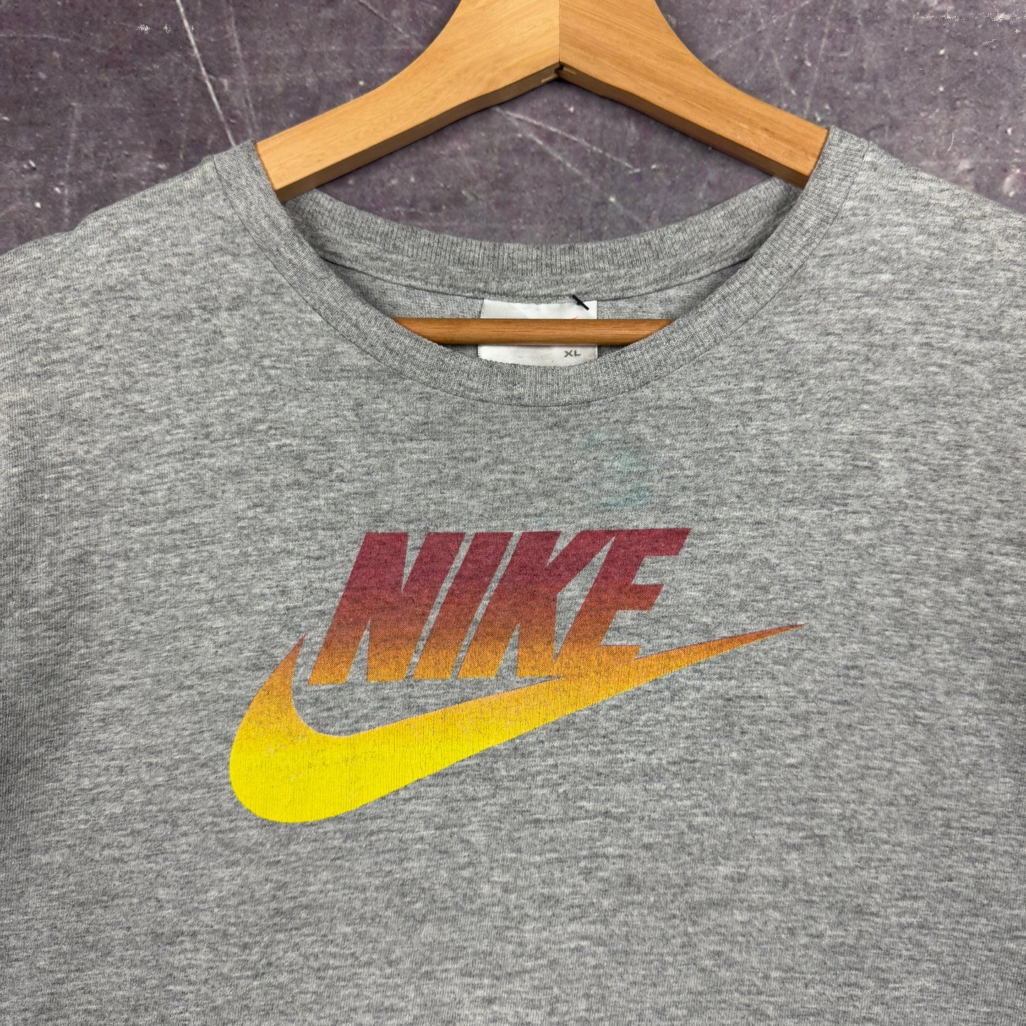 Early 00s Light Gray Nike Red Yellow Essential Logo Graphic Shirt L 1016