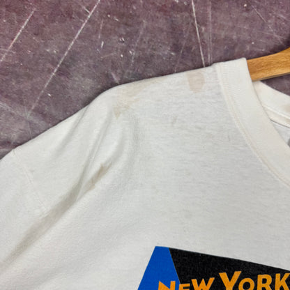 1997 White New York Knicks Abstract Dunking Graphic Shirt XL 2972