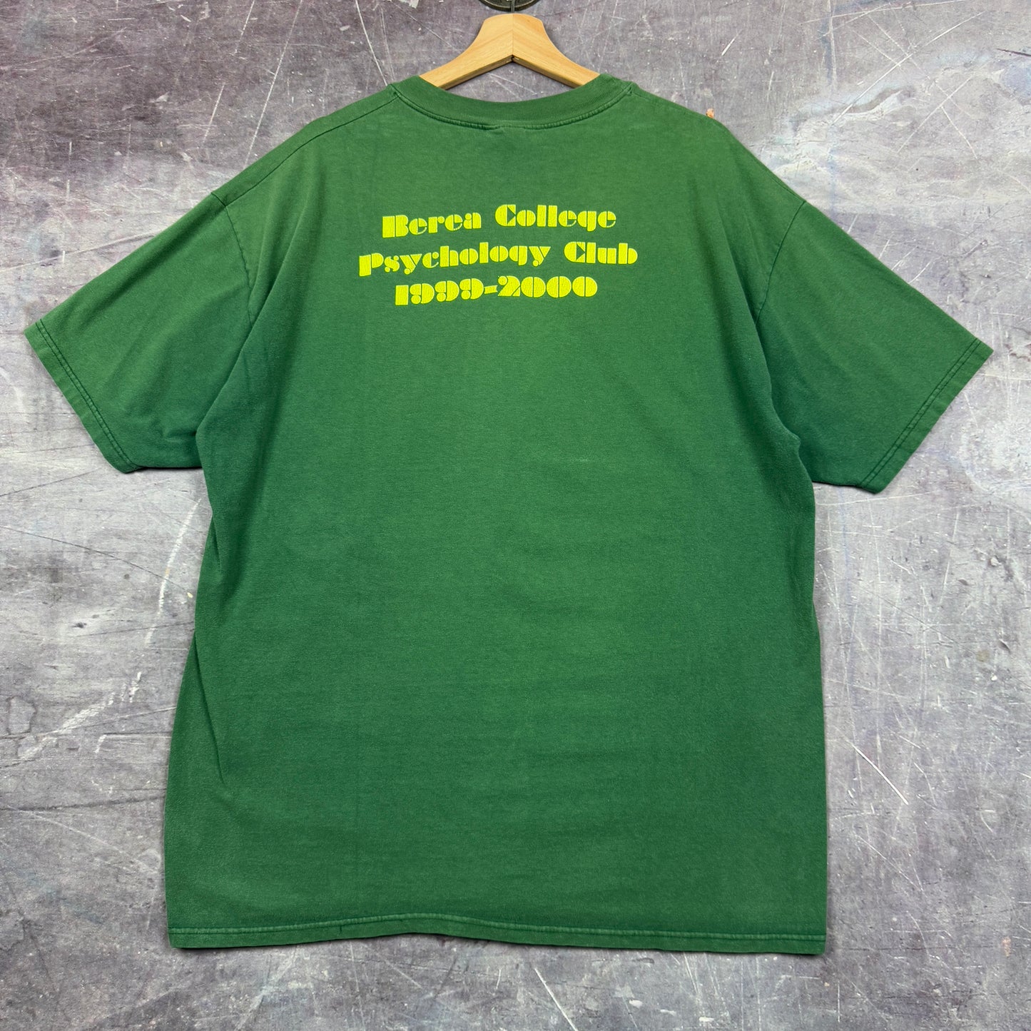 90s Green Your Perception is a Face Art Berea College Psychology Club Graphic Shirt XL 0992