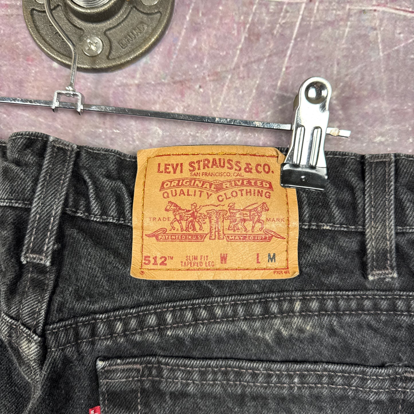 90s Black Levi's 512 Denim Shorts 29x10 2739