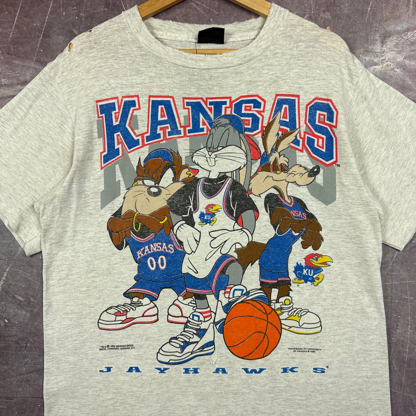 1993 Grey Kansas Looney Tunes Basketball Shirt 3321