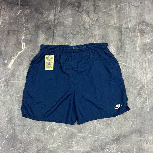 90s Navy Blue Nike Essential Swoosh Nylon Shorts 32x5 AY87