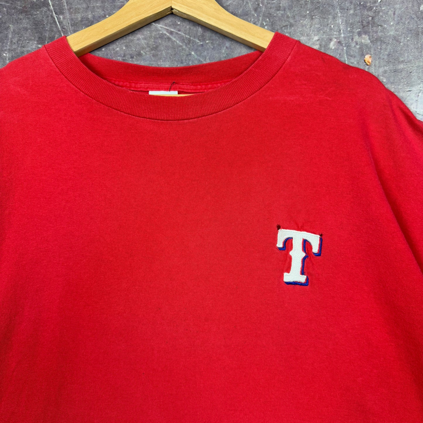 90s Red Texas Rangers Essential Embroidered Logo Shirt XL 0967