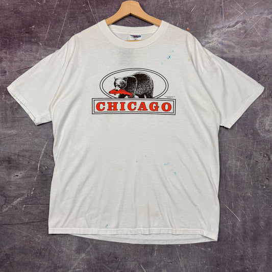 1997 White Chicago Bear Eating a Fish Graphic Shirt XL 0878