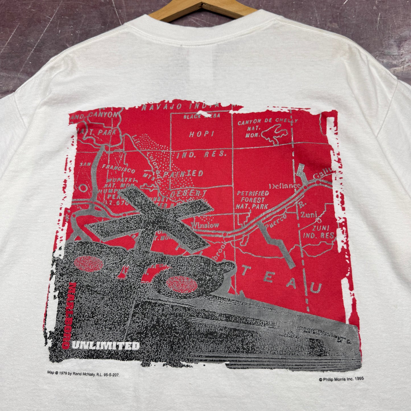 90s White Marlboro Unlimited Shirt 3642