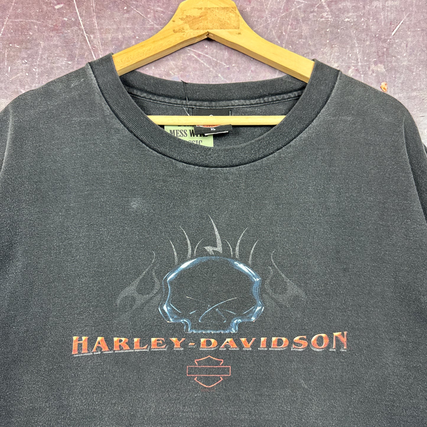 00s Faded Black Harley Davidson Shirt 3152