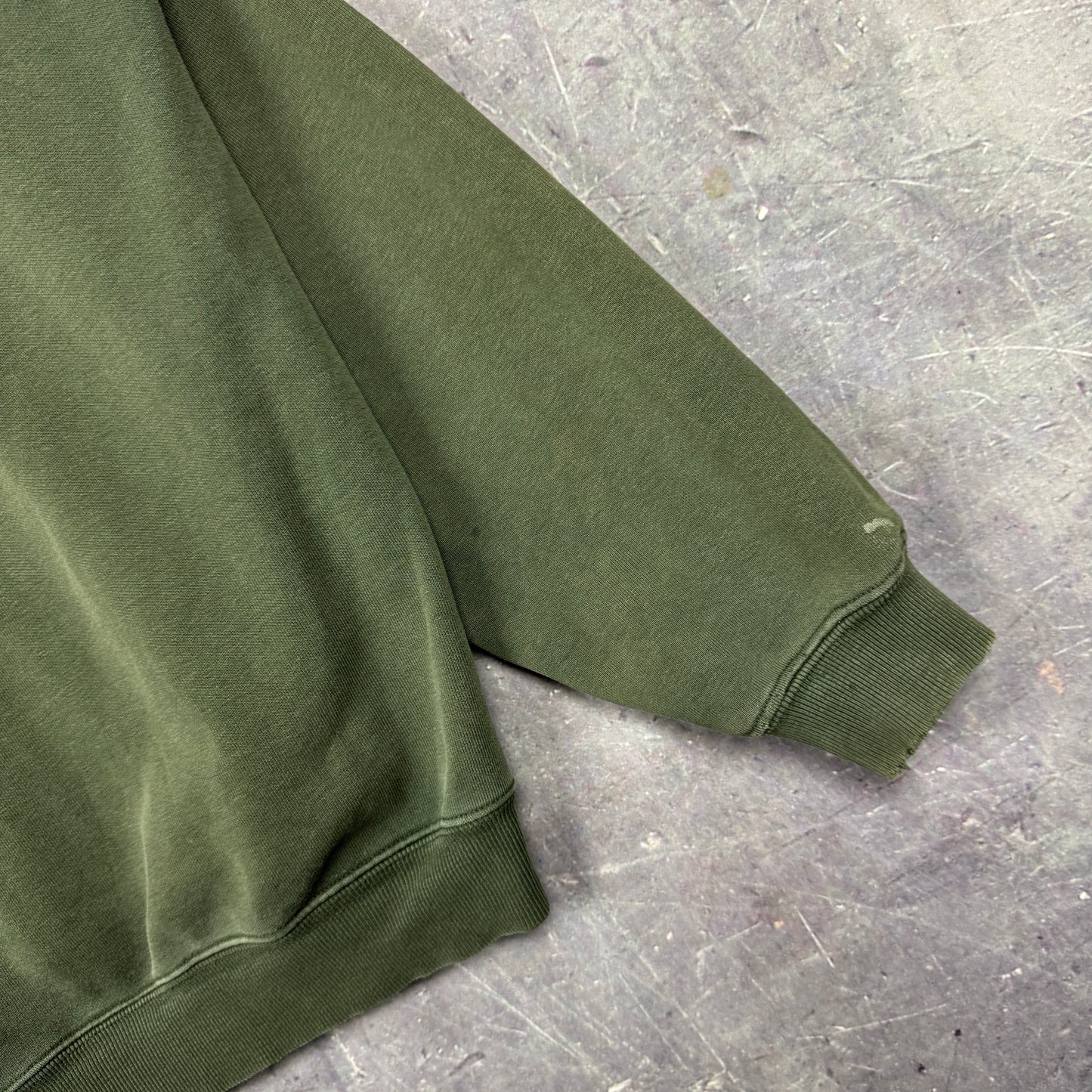 Early 00s Faded Olive Green Essential Logo Carhartt Hoodie L 0318