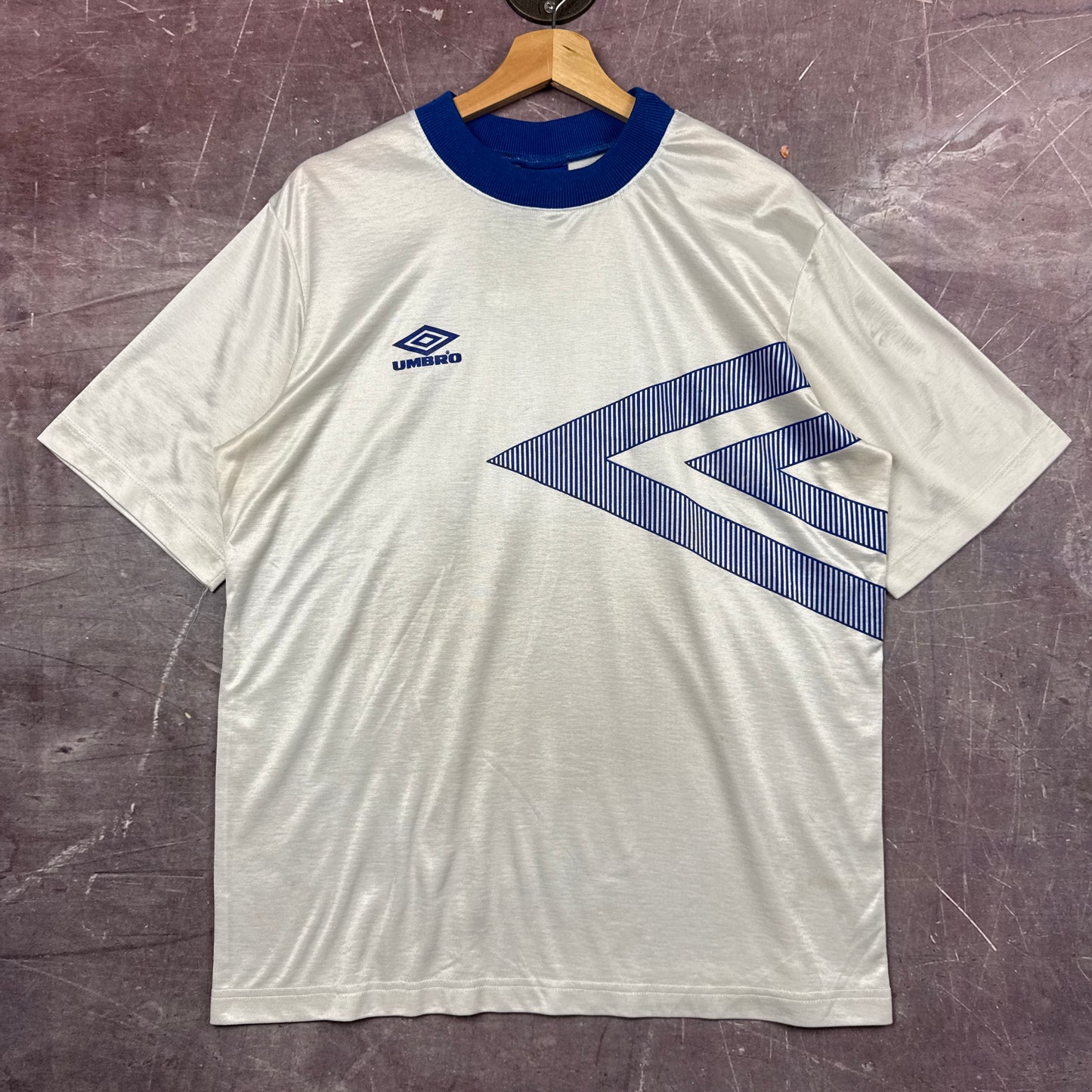 90s Umbro White Soccer Jersey 3613