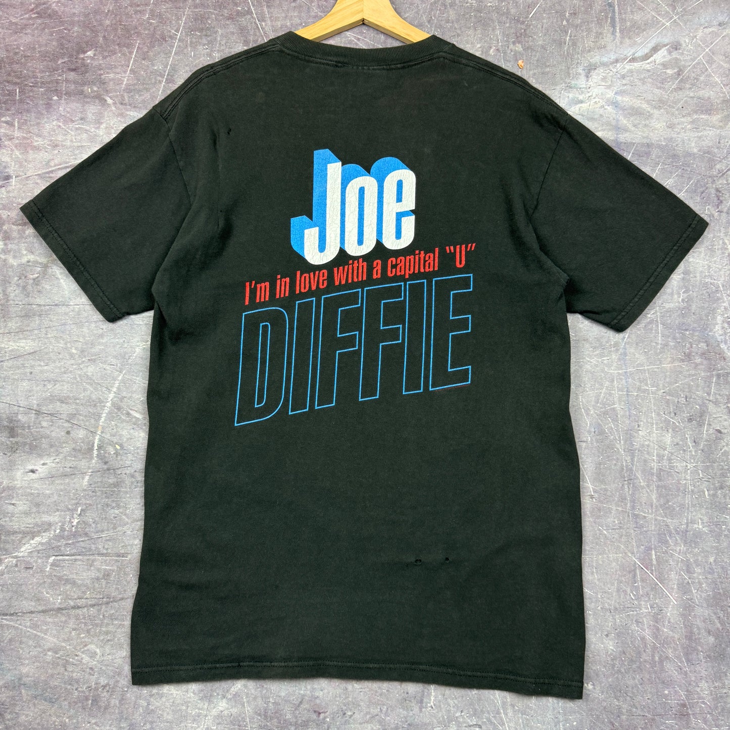 1995 Black Joe Diffie In Love With A Capital U Superhero Graphic Shirt M 0915