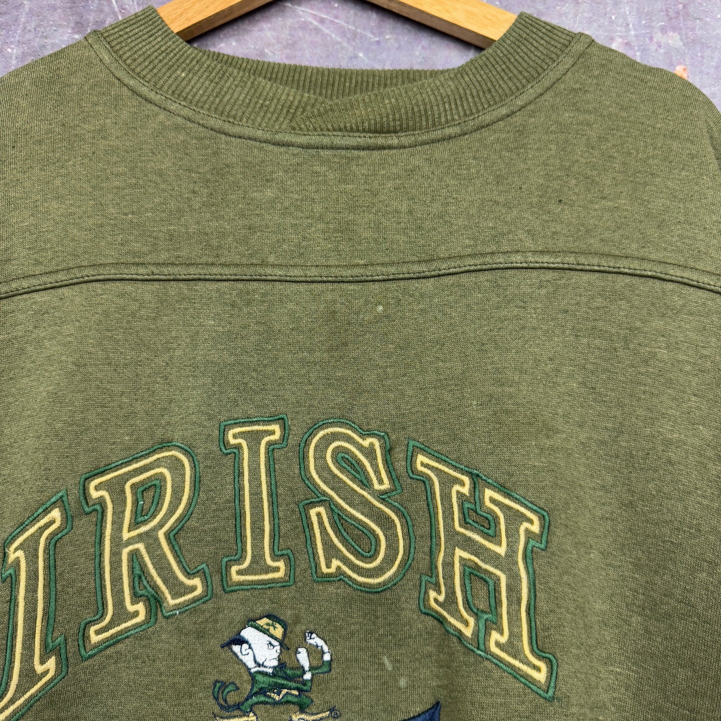 90s Faded Green Notre Dame Fighting Irish Embroidered Crewneck Sweatshirt XL 1285