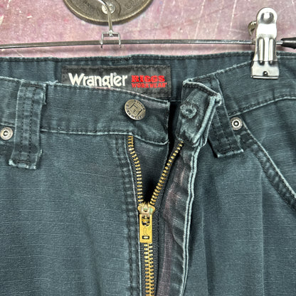 00s Faded Black Baggy Wrangler Riggs Workwear Carpenter Work Shorts 33x10.5 2796