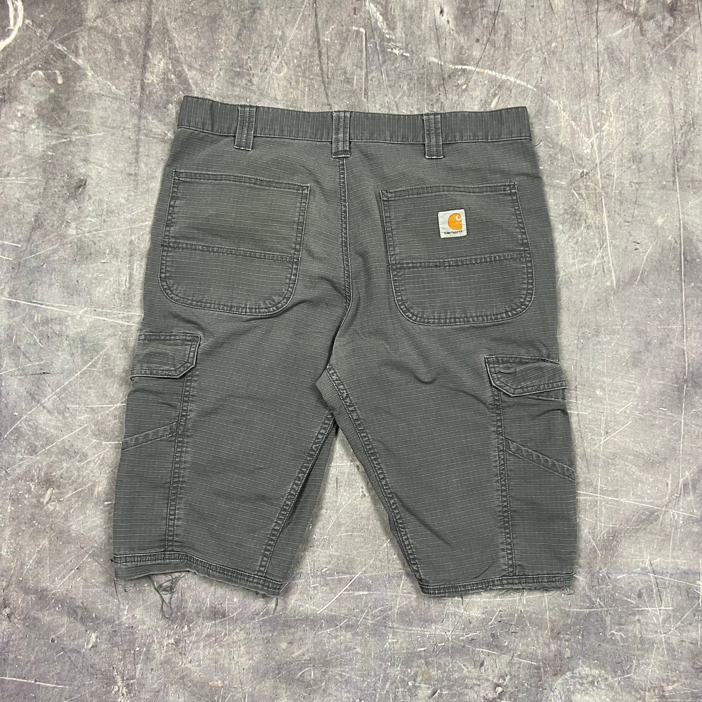 Early 00s Gray Baggy Carhartt Cargo Work Shorts 33x12 AY13