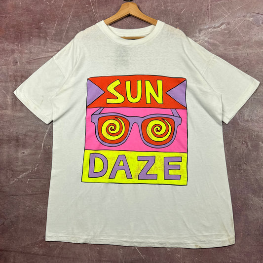 90s White Sun Daze Pop Art Tee 3813