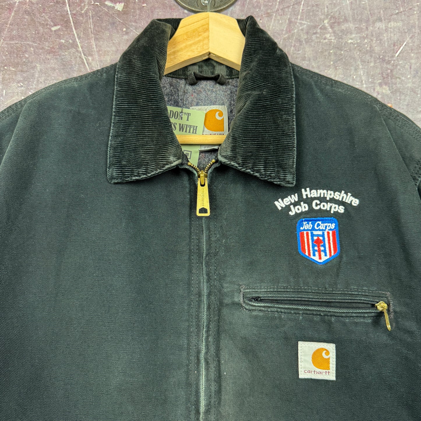 90s Black Carhartt Security Embroidered Detroit Work Jacket M 2378