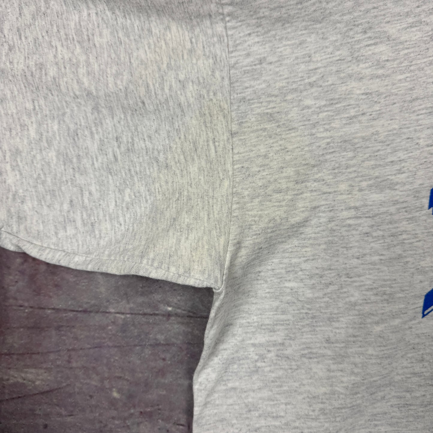 90s Light Grey New York Knicks XXL Graphic Shirt XL 2977